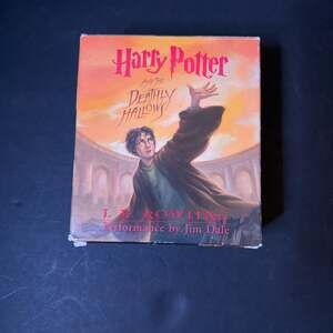 Harry Potter and the Deathly Hallows [17 COMPACT DISCS - UNABRIDGED] Audio Book